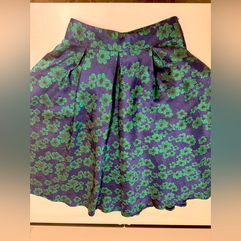 Floral Jacquard Two-Piece Set | Crop Top & Pleated Midi Skirt NWOT - Picture 16 of 16